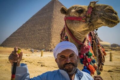 Private Tour to explore Giza Pyramids - Saqqara -Memphis - Giza Plateau: Cheops, Chephren, Menkaure, and the Sphinx view