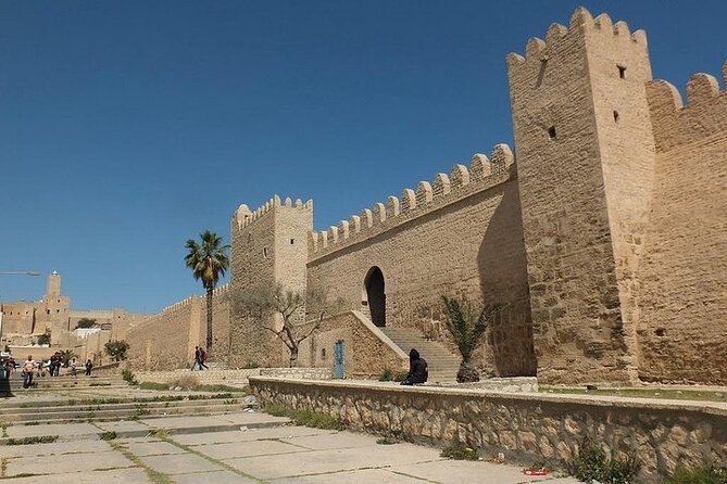 Private Tour to Kairouan, El Jem & Monastir from Tunis_hammamet - Should you book this Kairouan, El Jem & Monastir private day trip?