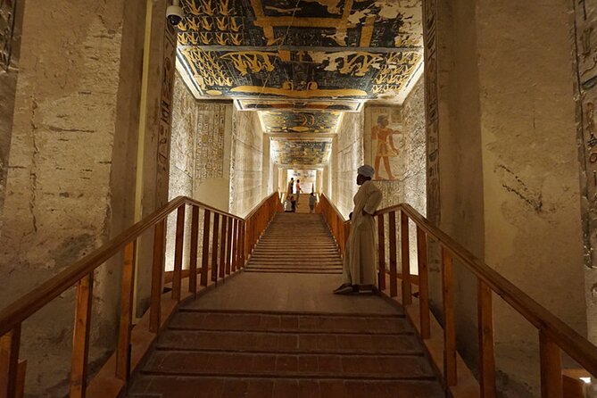 Private Tour To West Bank A - Colossi of Memnon: Big Ruins With a Mortuary Temple Backstory