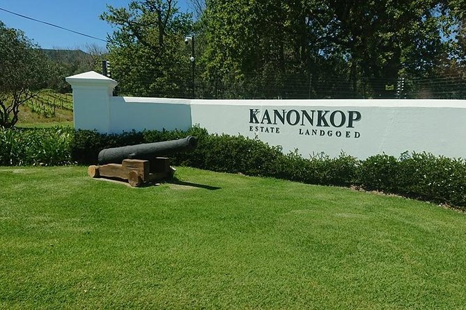 Private Wine Tour with Wine Expert to Stellenbosch-Franschhoek Wine Regions - Stellenbosch–Franschhoek, But With a Real Plan (Not a Random Bar Hop)