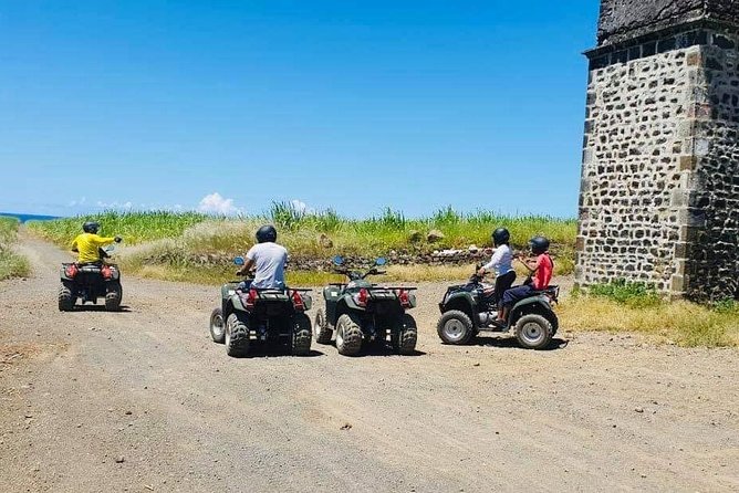 Quad Excursion South Mauritius 35km - Stop 3: Pont Naturel and the coconut water + fruit break