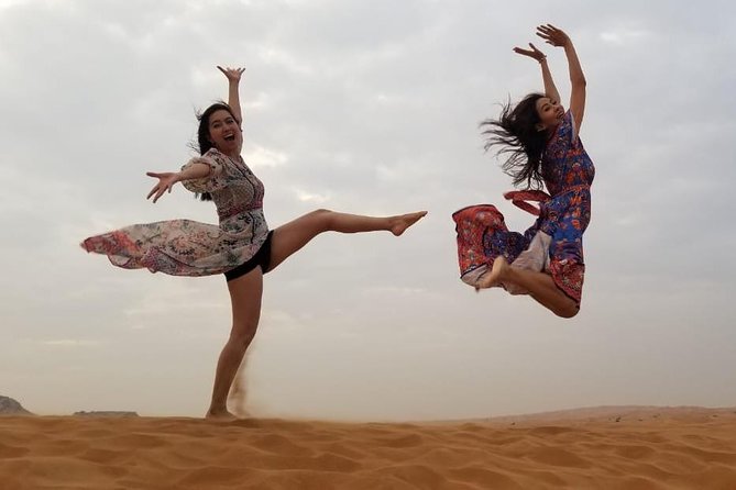 Red Dune Safari Adventure with BBQ Dinner Experience - Quick hits for your desert checklist