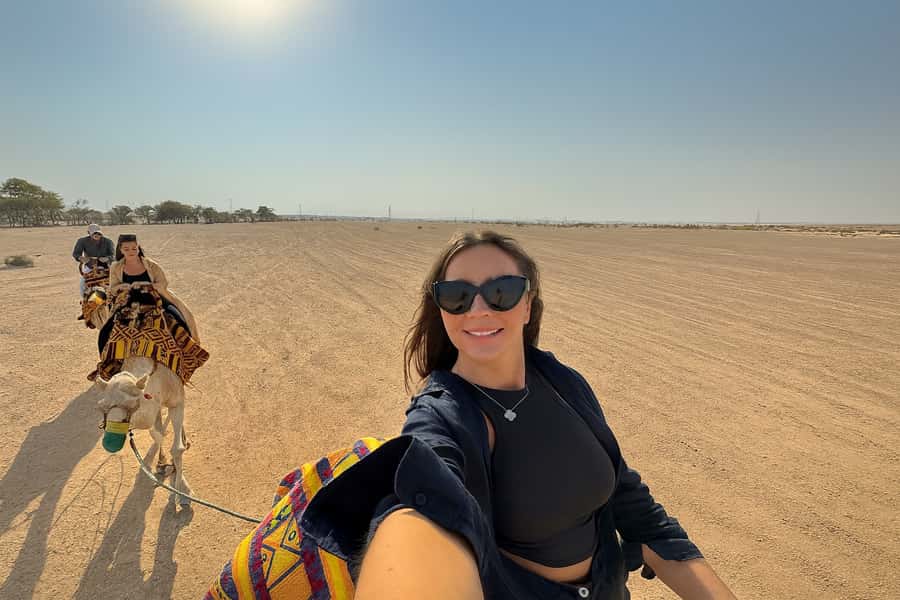 Riyadh: Edge Of The World and Bats Cave Tour by 4x4 - From Dunkin to desert speed: the Riyadh starting point