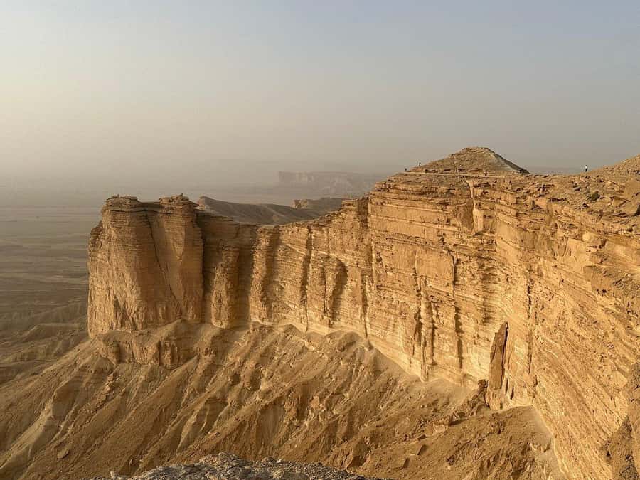Riyadh: Edge Of The World and Bats Cave Tour by 4x4 - 4x4 comfort, timing, and the reality of desert roads