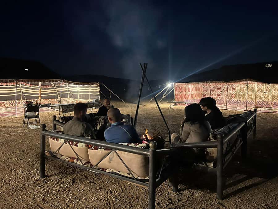 Riyadh: Edge Of The World and Bats Cave Tour by 4x4 - Price value: is $45 worth it?