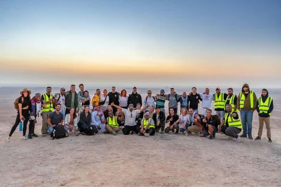 Riyadh: Edge Of The World and Bats Cave Tour by 4x4 - Tuwaiq Mountains and the hike: why the walking part matters