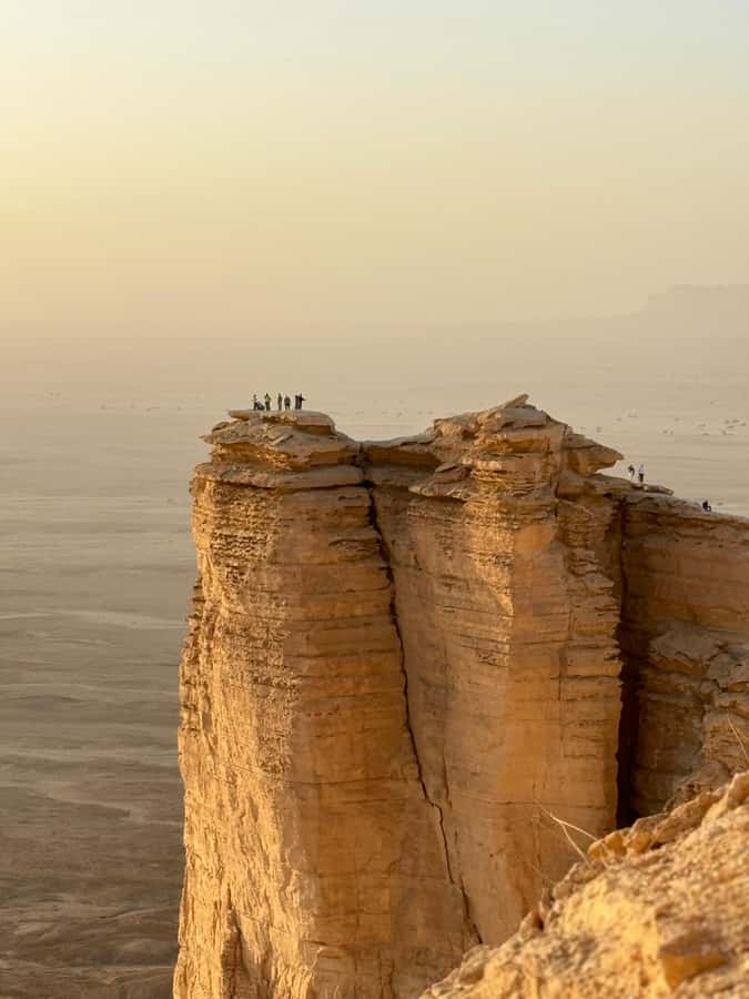 Riyadh: Edge Of The World, camels &Stargazing with 4x4 - Who this trip fits best (and who should think twice)