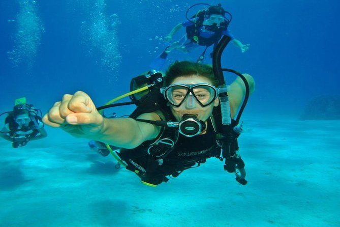 Scuba Diving Full Day Boat Trip for beginners With Lunch & Transfer – Hurghada - A Red Sea boat day designed for mixed experience levels