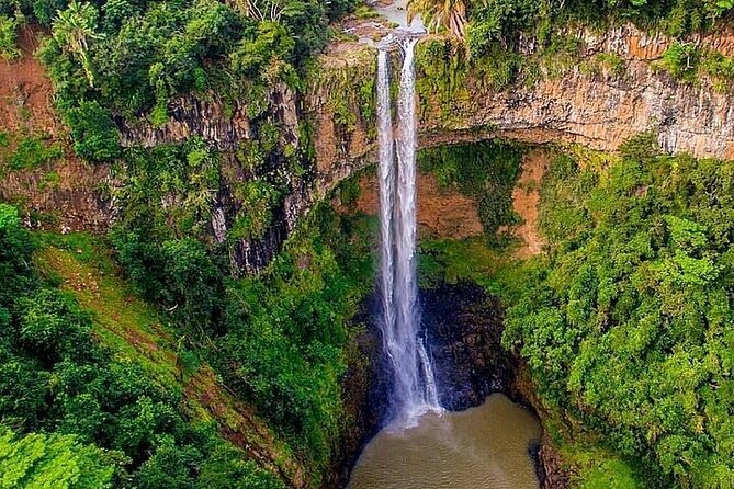 South-West of Mauritius Private Full-Day Scenic Tour - Bassin Blanc and the dramatic bend: when the drive becomes the attraction