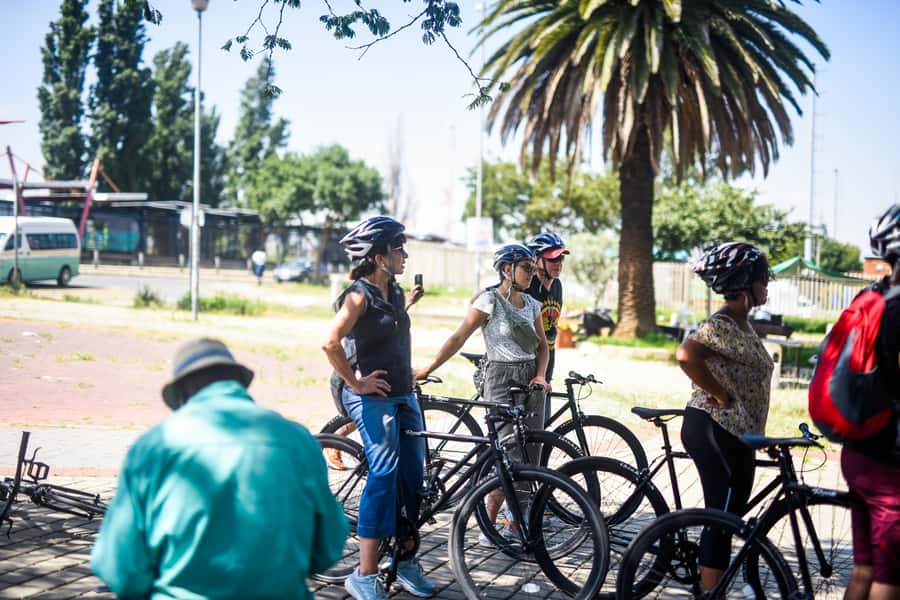 Soweto: Guided Bicycle Tour with Lunch - Lunch on the route: kota and a more human pace