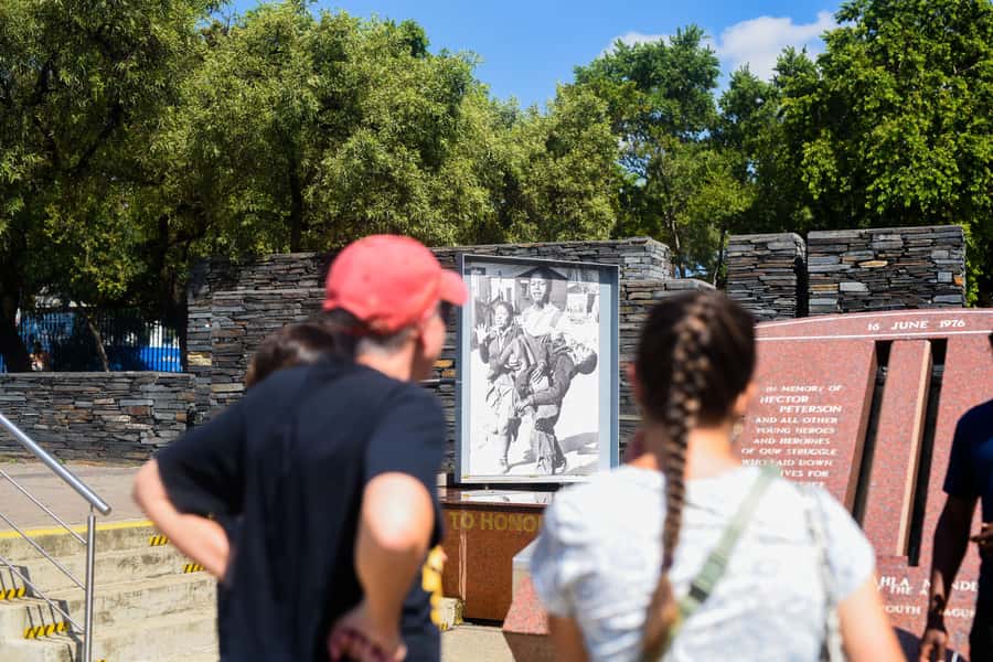 Soweto: Guided Bicycle Tour with Lunch - Meeting at Vilakazi Espresso and getting your bike sorted