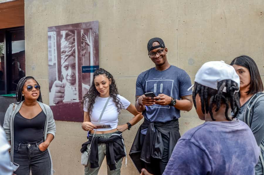 Soweto: Walking Tour with a Local Guide and Lunch - Vilakazi Street highlights: Mandela’s house, Desmond Tutu’s landmark, and Winnie Mandela’s stop