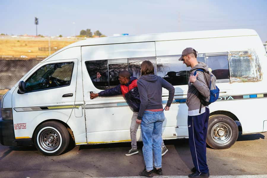 Soweto: Walking Tour with a Local Guide and Lunch - Lunch on Vilakazi Street: tasting Soweto, not just refueling