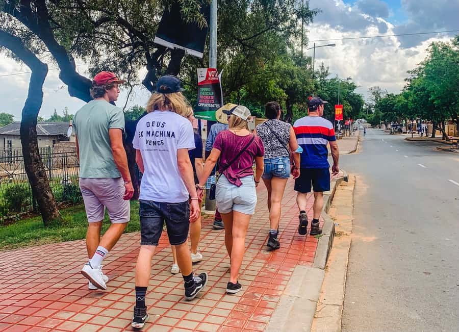 Soweto: Walking Tour with a Local Guide and Lunch - Orlando East by minibus taxi: seeing transport the local way