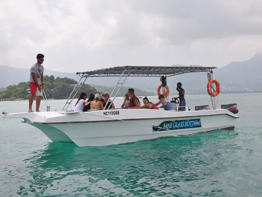 St. Anne Marine Park, Moyenne & Cerf Island Tour with Lunch - Cerf Island BBQ Lunch and Beach Reset: Creole Food + Wildlife Reserve Feel