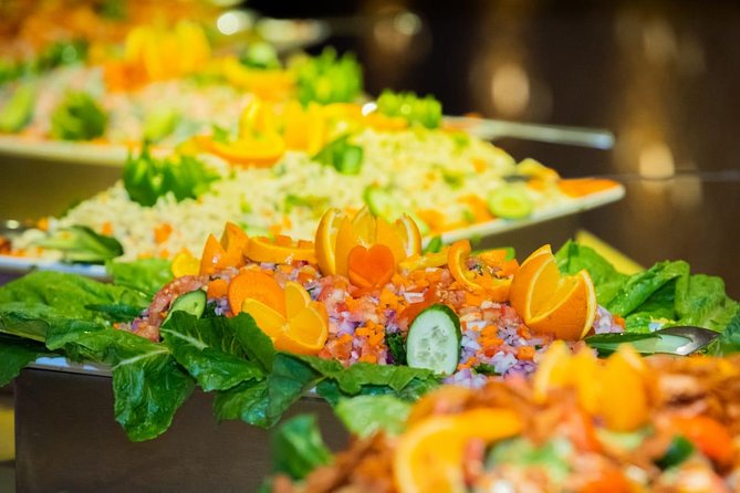 Standard Desert Safari, camel ride, BBQ Dinner, Belly Dance Show, Pick & Drop - Henna and live music: small detail with big pay-off