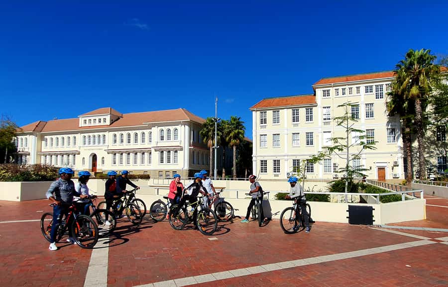 Stellenbosch: Historical Bike Tour & Wine Tasting - How Hard Is It, Really? Bikes, Hills, and a Pace You Can Live With