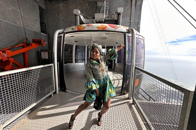 Table Mountain, Boulder's Penguins & Cape Point Private Tour from Cape Town - Cape Town Central: the quick city warm-up (30 minutes)