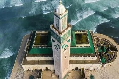 Tour of Casablanca from cruise or hotels, guided tour. - Old Medina and Place Marishal: your orientation in real street-level Casablanca