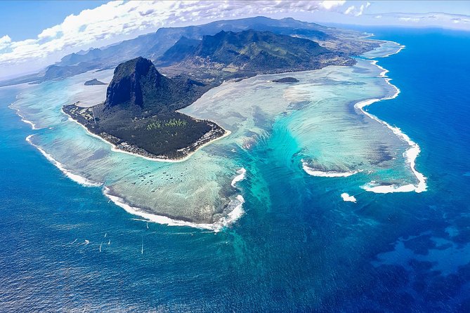 Tropical South West of Mauritius: Full-day All Inclusive tour (Visit to 3 parks) - Alexandra Falls: a classic photo stop with a climb option