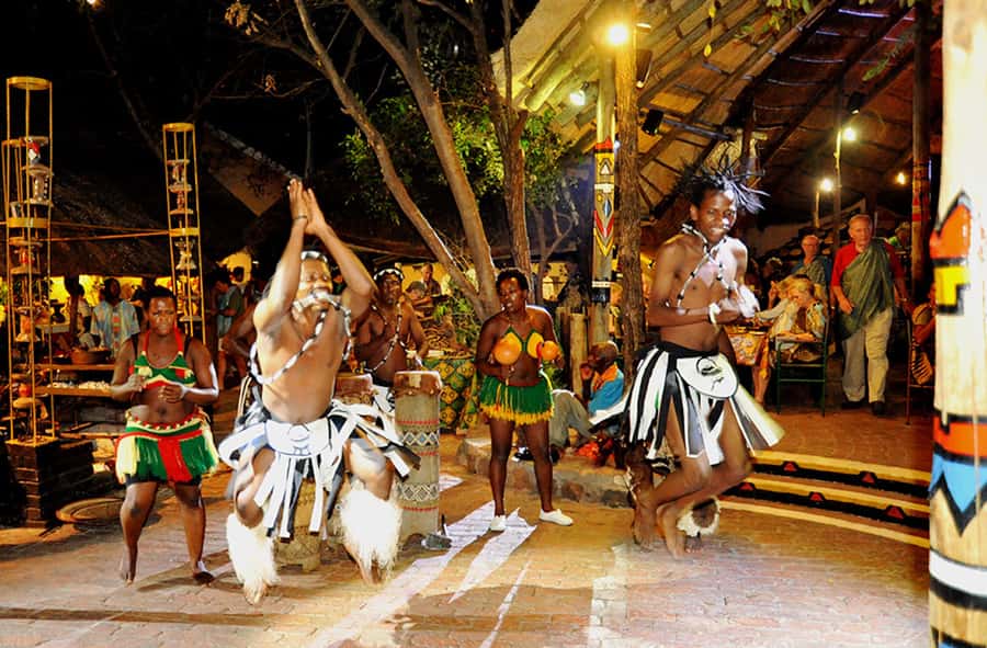 Victoria Falls: Boma Dinner and Drum Show - Key moments you should know