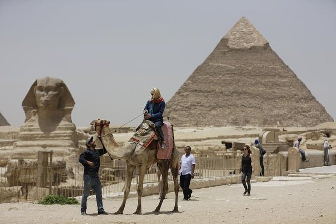 VIP Private Tour Giza Pyramids Sphinx ,Camel,Inside Pyramid - How to Choose the Right Guide Moment