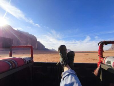 Wadi Rum: Morning or Sunset Jeep Tour - Morning vs Sunset Timing (9–13 vs 14:30–18:30)