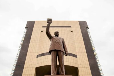 Windhoek: City and Township Tour - City highlights: Christuskirche, Alte Feste, and Hochland Park’s old cemetery