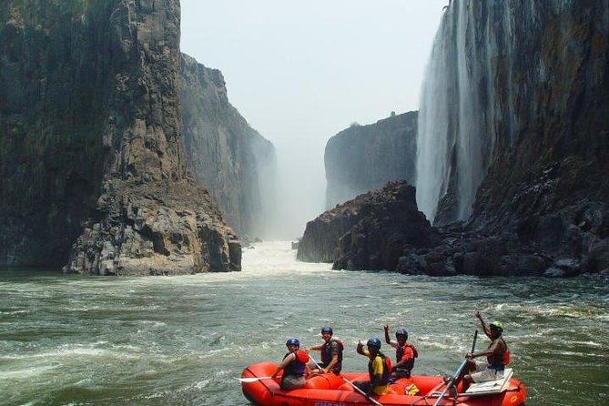 Zambezi River Class IV-V White-Water Rafting from Victoria Falls - Why Class IV–V Rapids on the Zambezi Are a Big Deal