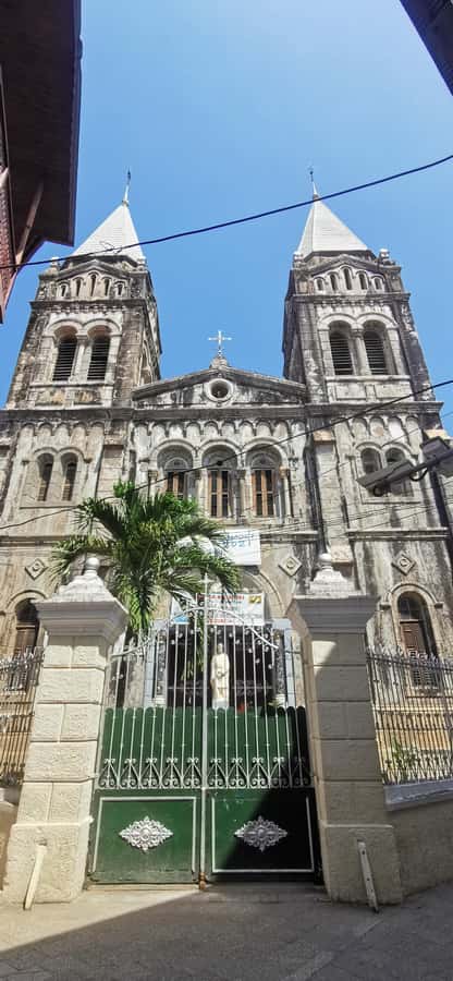 Zanzibar: 3 Hours Private Stone Town walking Tour with Guide - Pickup in Stone Town: Getting Started Without Stress
