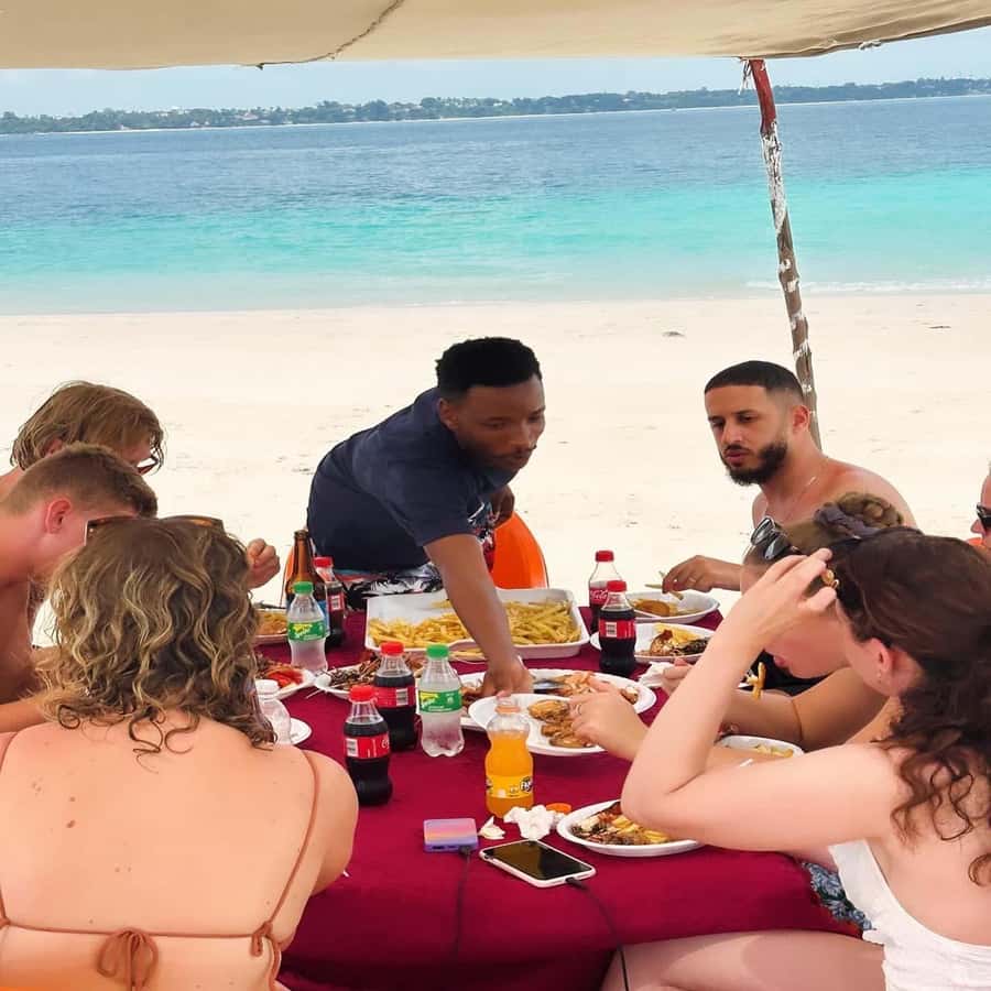 Zanzibar: Prison Island and Nakupenda Boat Trip with Lunch - Price and value: what $39 buys and when you pay more