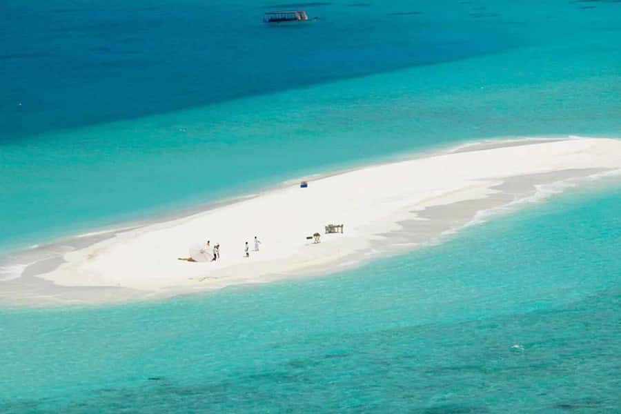 Zanzibar; Prison Island, Nakupenda, StoneTown Tour with BBQ - One day that actually connects the dots: tortoises, a sandbank, and Stone Town